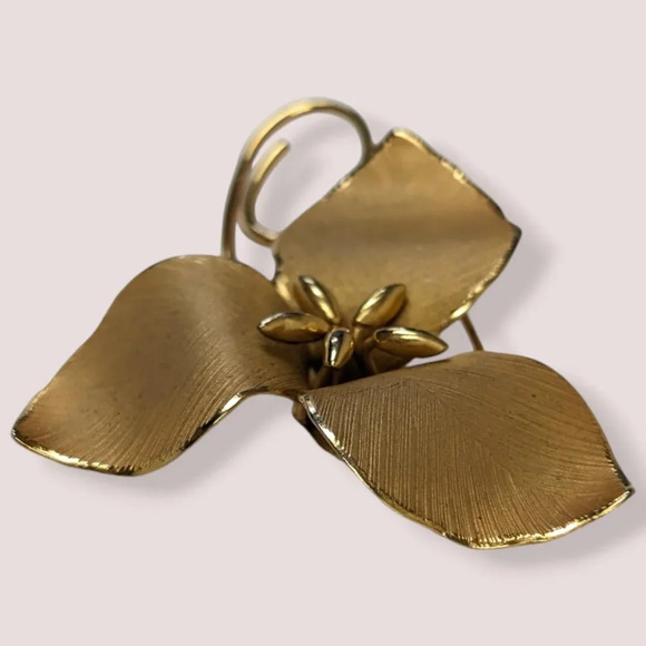 🍁Vintage Bond Boyd GF Trillium Brooch - Picture 2 of 7